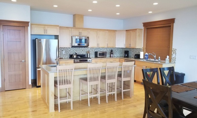 Langley Casa | Cascade View Haven by AvantStay | Saratoga Vistas