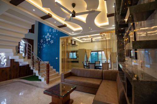 Bengaluru Villa | Cascade Villa Spacious 5BHK Luxury Villa