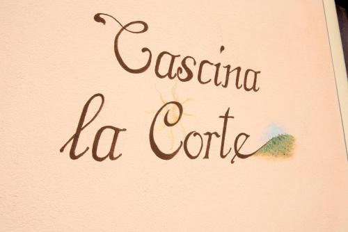 Neive Cama Y Desayuno | Cascina La Corte