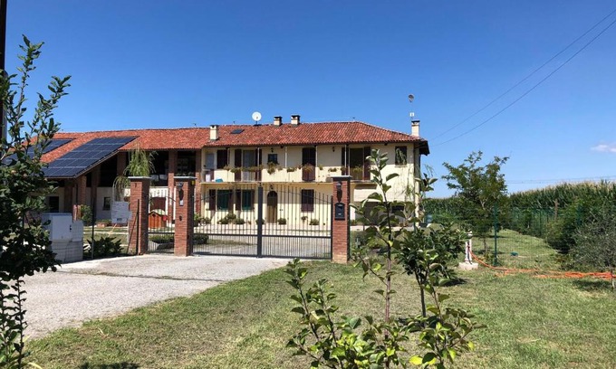 Fossano Cama Y Desayuno | Cascina 'La Giardina'