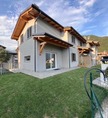Dubino Casa | Case vacanza Colombaio a 10 min dal lago di Como