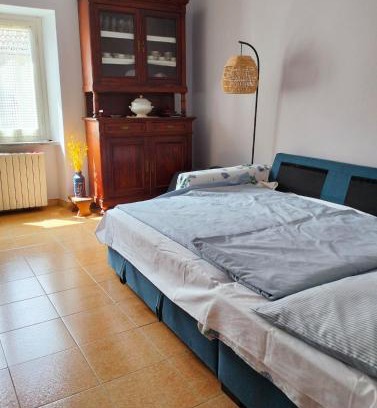 Camerana Casa | Casetta delle rose