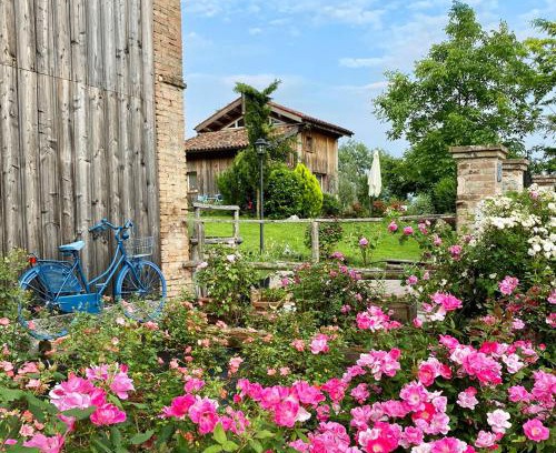 Santa Giustina Casa | Casetta dipinta Fattoria dei fiori