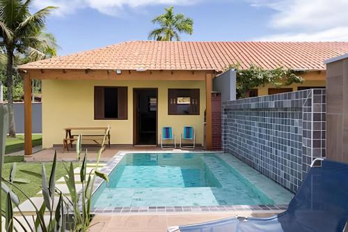 Boraceia Casa | Casinha 1 | Com piscina a 100m da praia