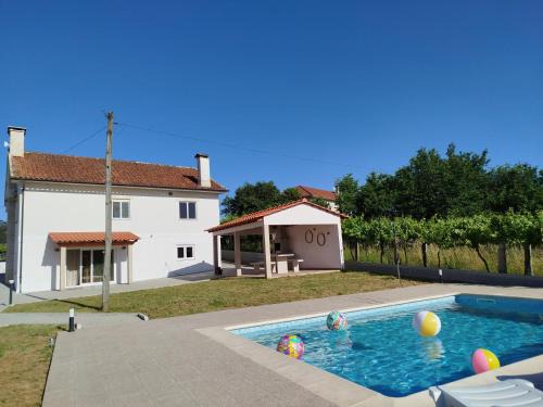 Valenca Casa | Casinha da Glória
