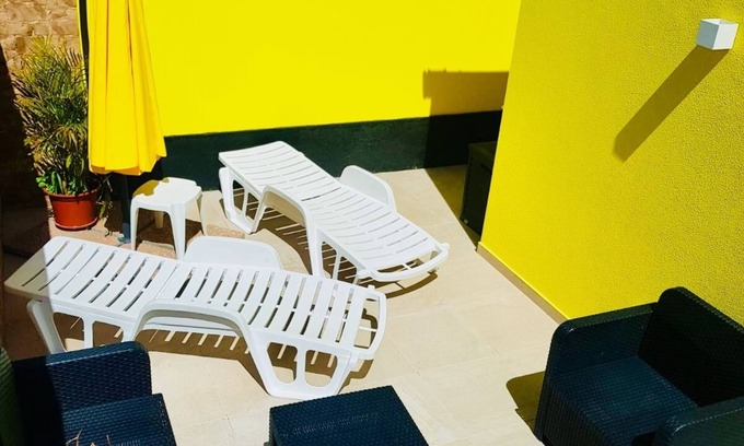 Campo de Baixo Casa | Casinha Vista Mar - Una casa estudio