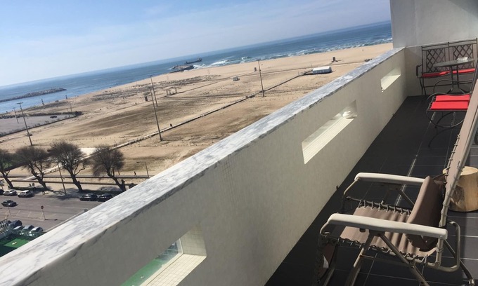 Figueira da Foz Apartamento | Casino & Beach Apartment, wifi, sea view