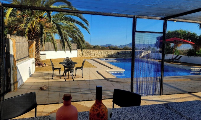 Huercal-Overa Apartamento | Casita-2guests-pool-patio-bbq-parking-fireplace