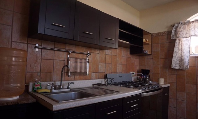 Loma Dorada Casa | | Casita Armonia | ☆ CERRADO ☆ Un montón de PARKING ☆ 3minBEACH |