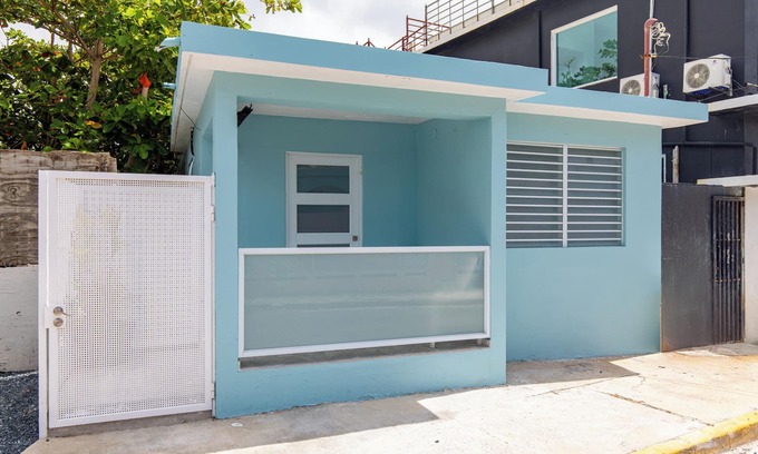 La Pared Casa | Casita Blue Beach House