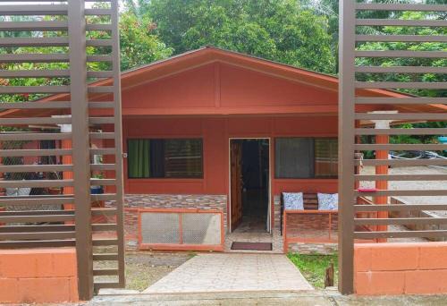 Sierpe Casa | Casita Colorada, Sierpe de Osa