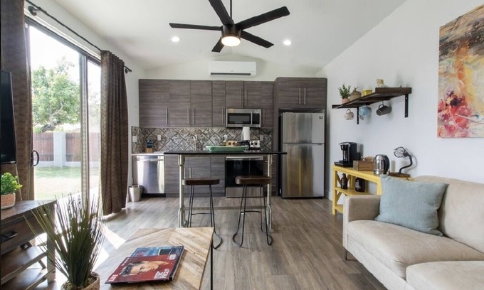 Coronado Casa | Casita coronado in historic downtown Phoenix
