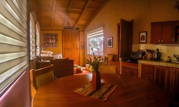 Cotacachi Casa | Casita para viajeros