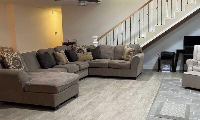 Clinton Casa | Casita home away from home 5-bedroom house in Clinton