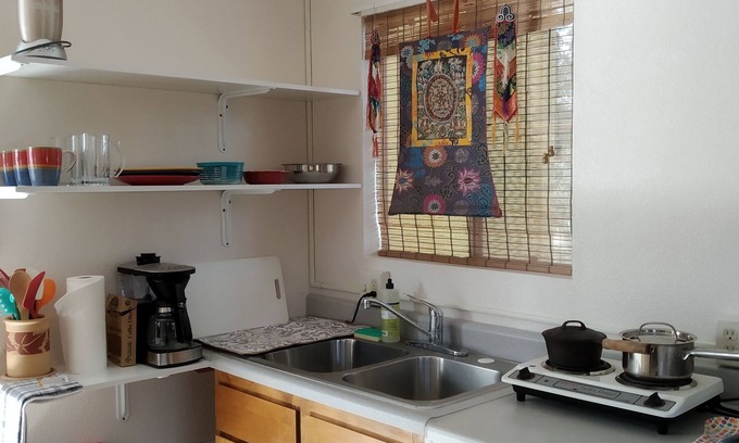 Lakeport Cabaña | Casita Kristi for the traveling professional