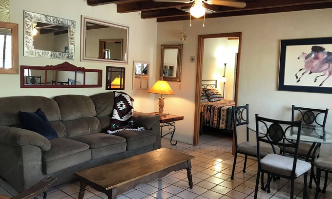 Tanque Verde Cabina | Casita on 10.5 Acre Guest Ranch, Full Kitchen, Full Bath, Washer and Dryer