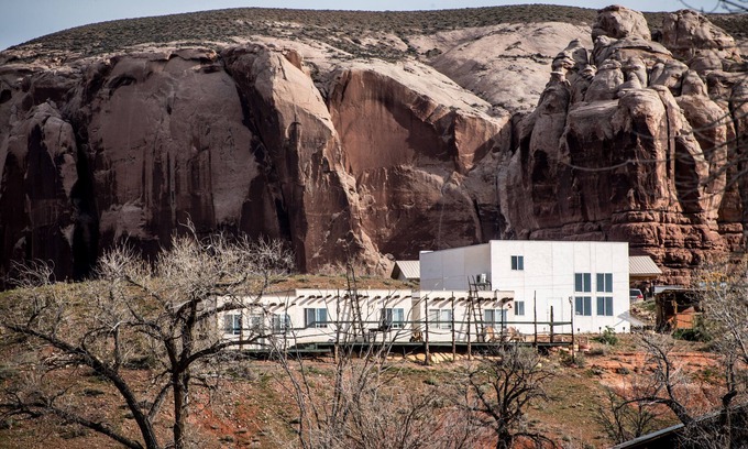 Bluff Casa | Casita on the Hill in Bluff- Sunrise Views!