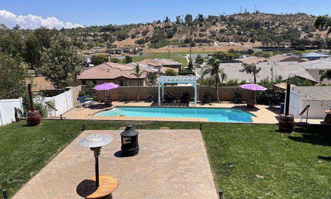 North Broadway Casa | Casita w/pool