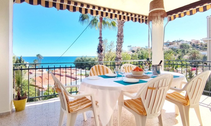 Coveta Fuma Chalet De Esquí | Casona del Mar - Terraza y vistas al Mediterráneo - Ideal para familias y amigos