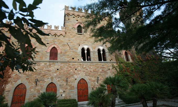 Passignano sul Trasimeno Otro | Castello Borgia o the Trasimeno lake, border of Umbria and Tuscany