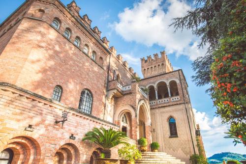 Mornico Losana Casa | Castello Di Mornico Losana