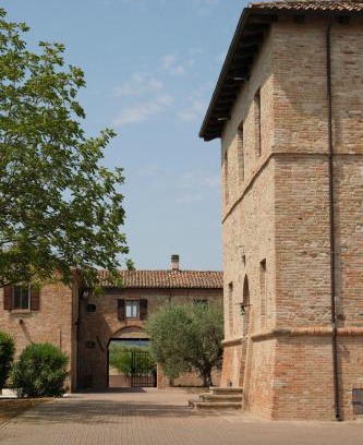 Savignano sul Rubicone Apartamento | Castello di Ribano Luxury Suites