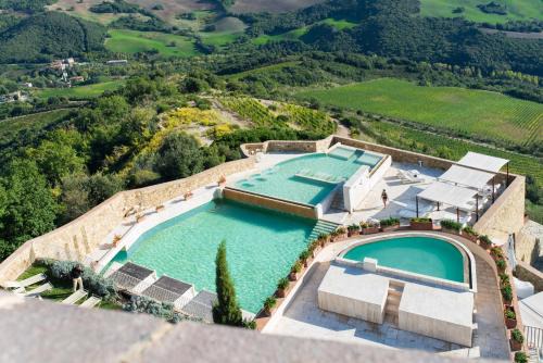 Montalcino Hotel | Castello di Velona Resort, Thermal SPA & Winery