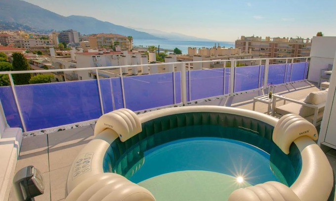 Roquebrune-Cap-Martin Apartamento | Castiello B&B