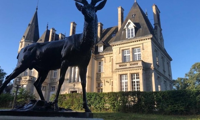 Saint-Jean-aux-Bois Otro | Castle apartment, 4 bedrooms with private pool near Paris!
