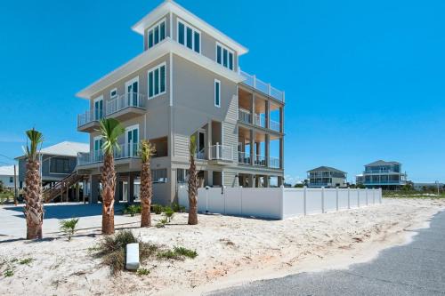 Villa Primera Casa | Castle de Playa by Gulf Coast Getaways