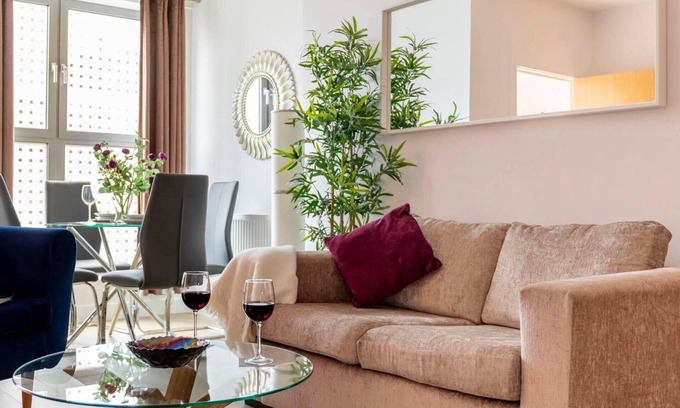 Redhill Apartamento | Castle Haven Apartment, Redhill