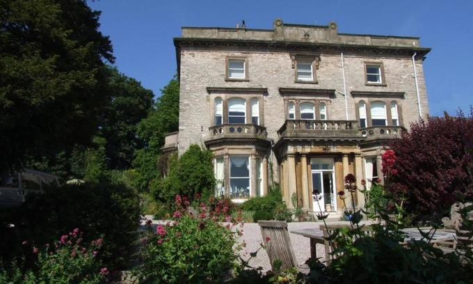 Denbigh Cama Y Desayuno | Castle House B&B