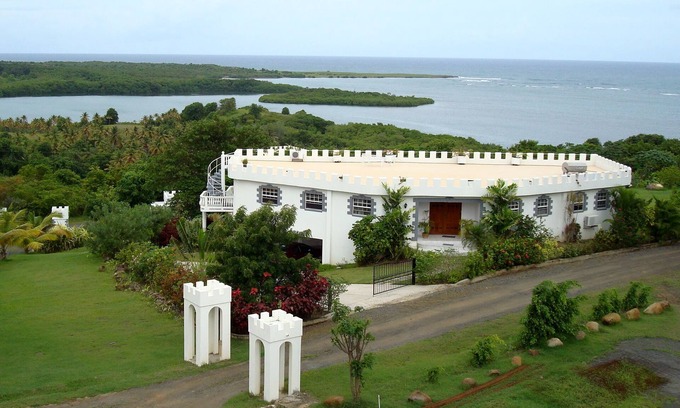 Savannes Villa | 'Castillo en el mar': Villa ejecutiva, 3 dormitorios - W / Sh. Piscina