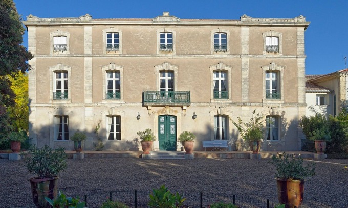 Meze Otro | Castillo, piscina y parque, a 15 km de las playas y Sète