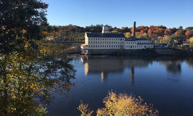 Brunswick Casa | En Town Splendor at Castle Rock, a 1 milla de Bowdoin College