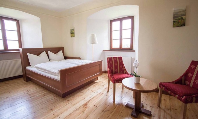 Baiertal Apartamento | Castle Room 6 - Hohenhardter Hof