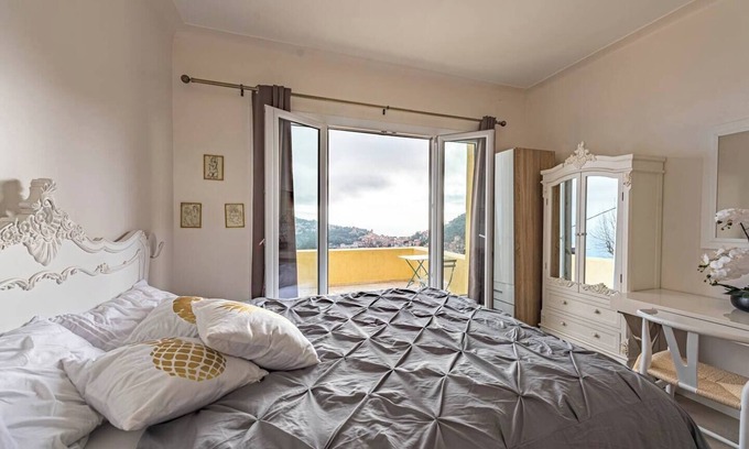 La Turbie Otro | ✨ Castle Style Retreat with Monaco Sea Views – 4 Bedrooms | Pool | Mountain Walk
