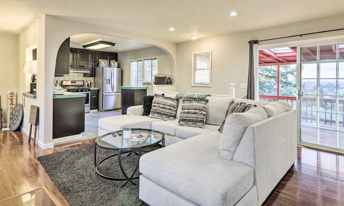 Castro Valley Casa | Castro Valley Home w/ Bay Area Views!