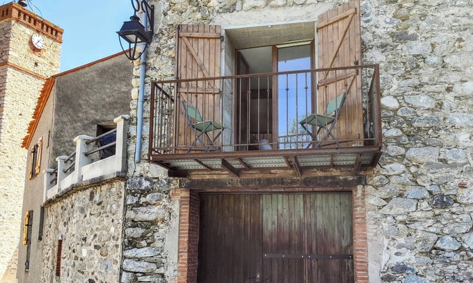 Campome Casa | Catalan Stone Barn conversion near Mount Canigou, Spain and the Mediterranean