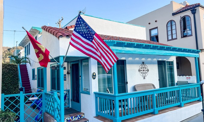 Avalon Casa | Catalina Cottage - CLEAN-NEW BATHROOMS AND KITCHEN