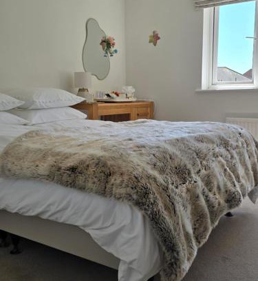 Poole Casa | Catalina19 Guest House