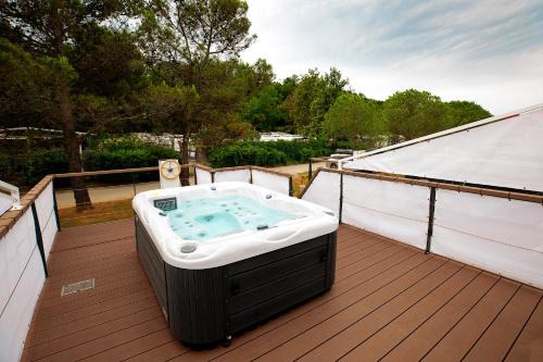 Seca Apartamento | Categorical Floating House