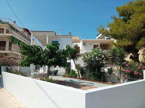 Spata-Artemida Casa | Catherine's house