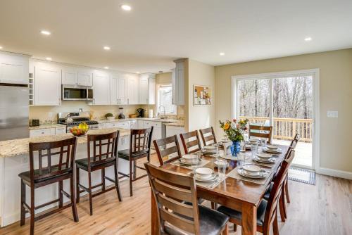 Greenville Casa | Catskills Winter Getaway with Game Room