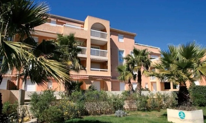 Cavalaire-sur-Mer Apartamento | Cavalaire s/Mer RENTAL T2 32m² (luxury residence) with swimming pool