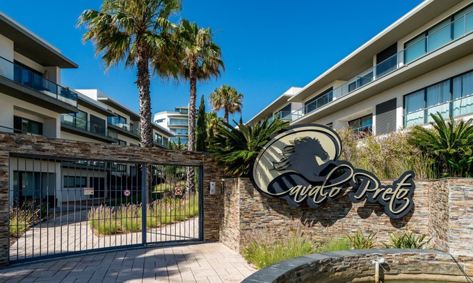 Quarteira Apartamento | Cavalo Preto Beach Apartment (S33)