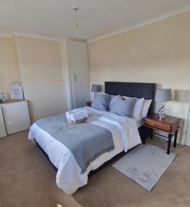 Poole Casa | Cavan Crescent