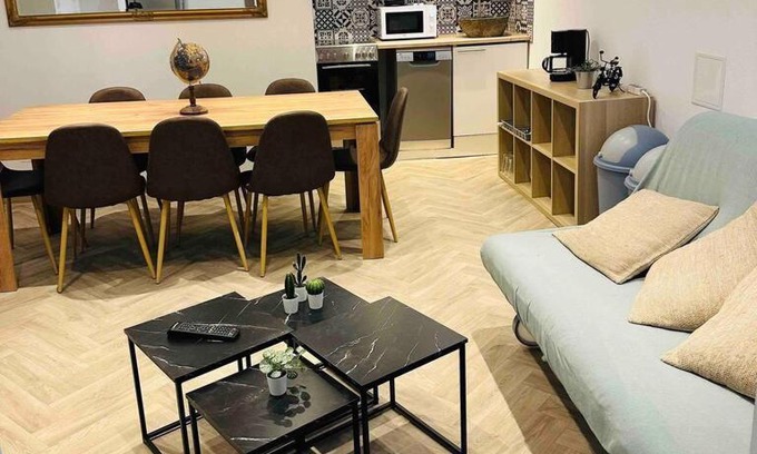 Rhinau Apartamento | Caveau
