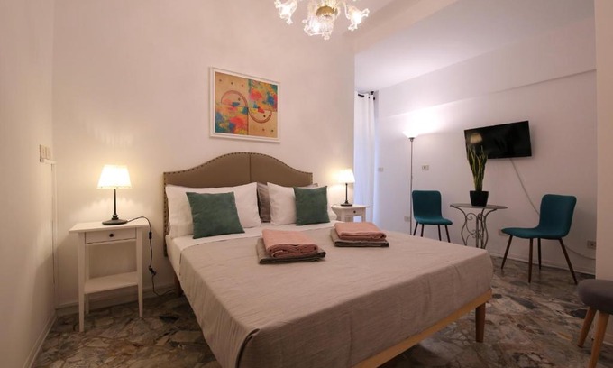Bari City Centre Casa | CAVOUR & SAVOIA