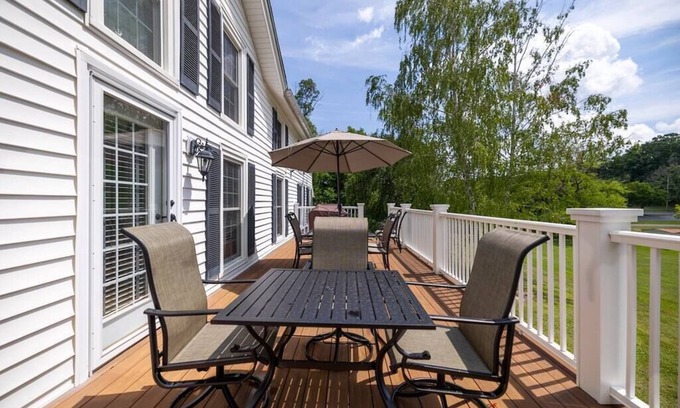 Lewiston Casa | Cayuga Street Retreat